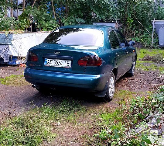 Деу Ланос 2005 у Дніпро (Дніпропетровську) на Automoto.ua Зелений Деу Ланос, об'ємом двигуна 1.5 л та пробігом 210 тис. км за 2500 $, фото 3 на Automoto.ua