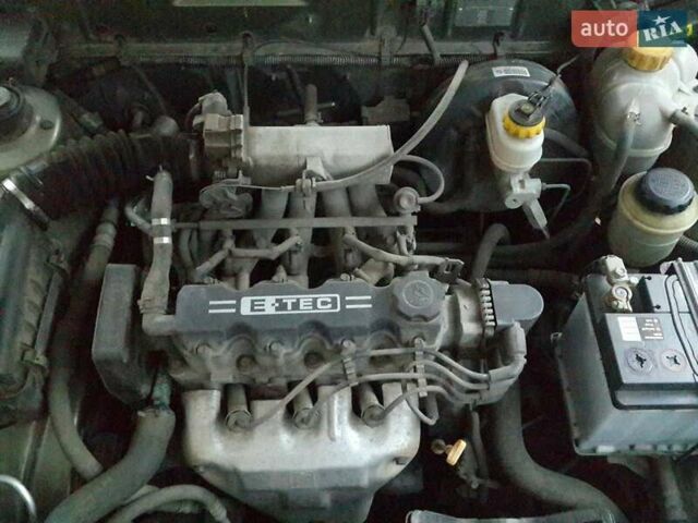 Зелений Деу Ланос, об'ємом двигуна 1.5 л та пробігом 125 тис. км за 3200 $, фото 12 на Automoto.ua