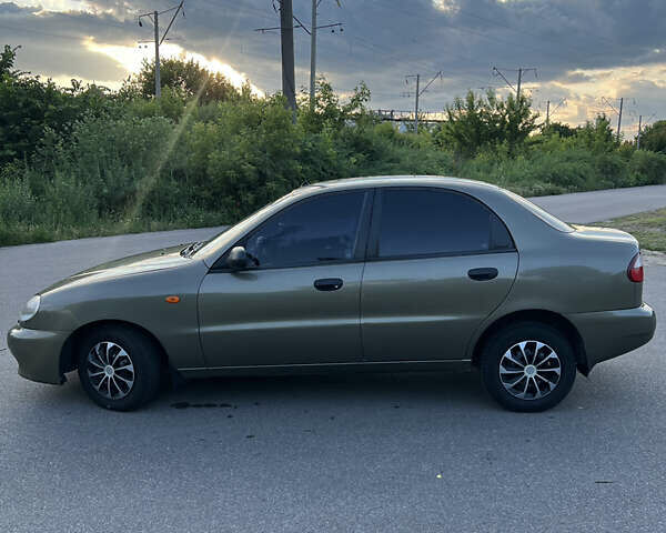 Зеленый Дэу Ланос, объемом двигателя 1.5 л и пробегом 349 тыс. км за 2499 $, фото 2 на Automoto.ua