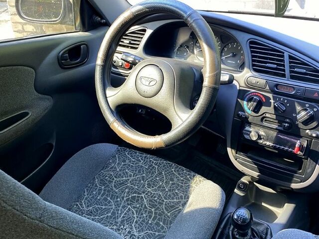 Дэу Ланос 2005 в Новомосковске на Automoto.ua Зеленый Дэу Ланос, объемом двигателя 1.5 л и пробегом 116 тыс. км за 2999 $, фото 9 на Automoto.ua