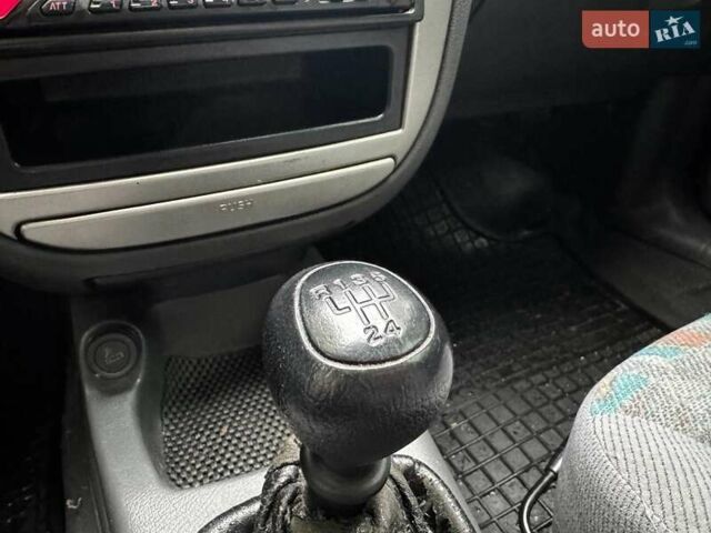 Зеленый Дэу Ланос, объемом двигателя 1.6 л и пробегом 191 тыс. км за 2690 $, фото 16 на Automoto.ua