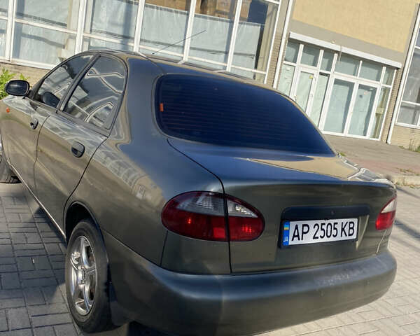 Зеленый Дэу Ланос, объемом двигателя 2 л и пробегом 250 тыс. км за 3500 $, фото 4 на Automoto.ua