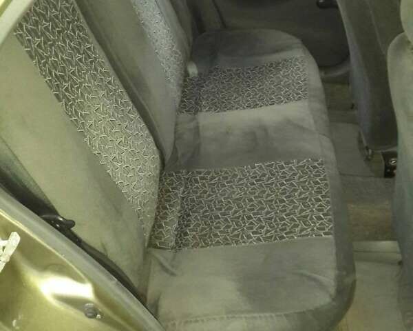 Зелений Деу Ланос, об'ємом двигуна 1.5 л та пробігом 125 тис. км за 3200 $, фото 18 на Automoto.ua