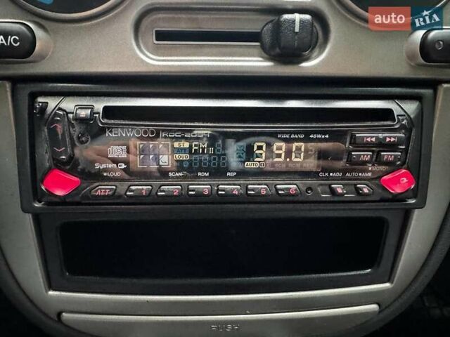 Зеленый Дэу Ланос, объемом двигателя 1.6 л и пробегом 191 тыс. км за 2690 $, фото 15 на Automoto.ua