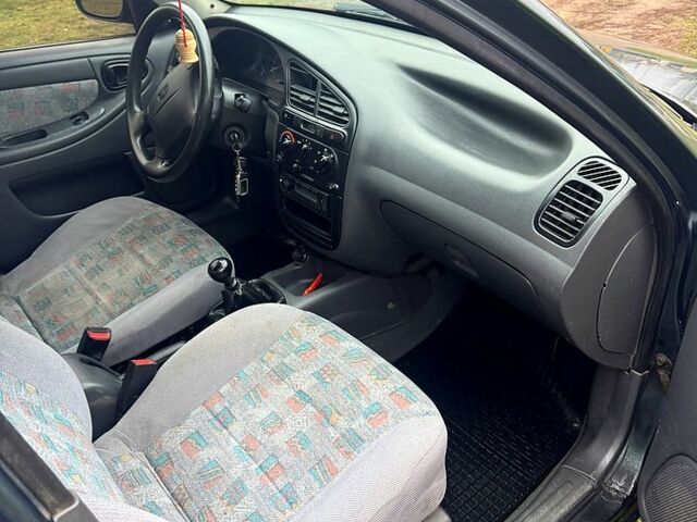 Зеленый Дэу Ланос, объемом двигателя 1.5 л и пробегом 240 тыс. км за 2850 $, фото 9 на Automoto.ua