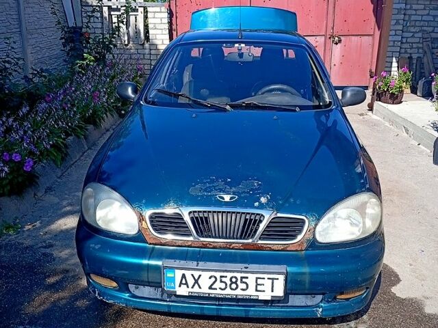 Зеленый Дэу Ланос, объемом двигателя 1.6 л и пробегом 269 тыс. км за 950 $, фото 2 на Automoto.ua