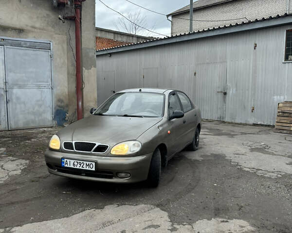 Зеленый Дэу Ланос, объемом двигателя 1.5 л и пробегом 335 тыс. км за 1300 $, фото 1 на Automoto.ua