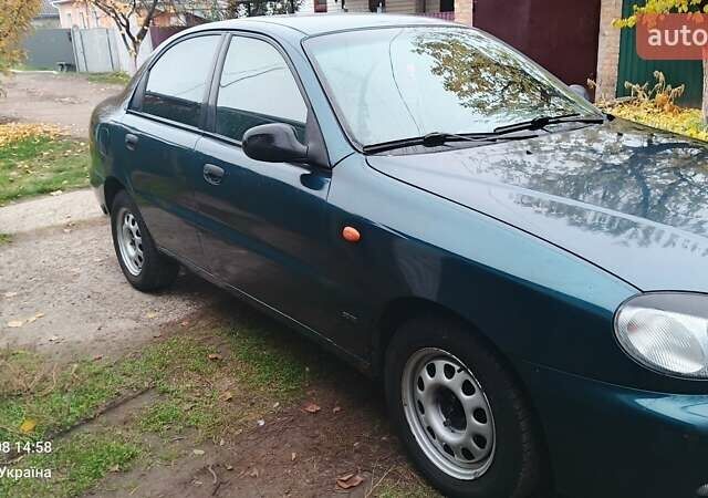 Зеленый Дэу Ланос, объемом двигателя 1.5 л и пробегом 223 тыс. км за 2200 $, фото 2 на Automoto.ua