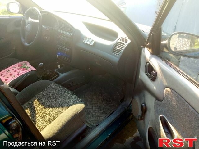 Зеленый Дэу Ланос, объемом двигателя 1.3 л и пробегом 100 тыс. км за 2500 $, фото 1 на Automoto.ua