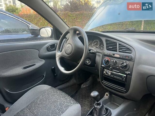 Зеленый Дэу Ланос, объемом двигателя 1.35 л и пробегом 40 тыс. км за 2629 $, фото 3 на Automoto.ua