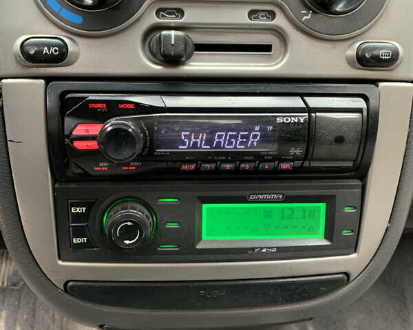 Зелений Деу Ланос, об'ємом двигуна 1.6 л та пробігом 248 тис. км за 2500 $, фото 7 на Automoto.ua