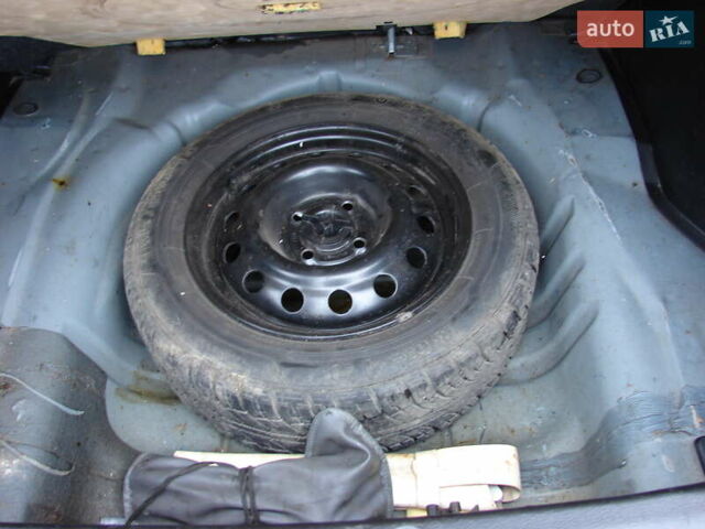 Зеленый Дэу Ланос, объемом двигателя 1.5 л и пробегом 113 тыс. км за 2800 $, фото 25 на Automoto.ua