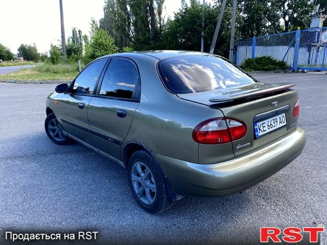 Дэу Ланос 2005 в Новомосковске на Automoto.ua Зеленый Дэу Ланос, объемом двигателя 1.5 л и пробегом 116 тыс. км за 2999 $, фото 4 на Automoto.ua