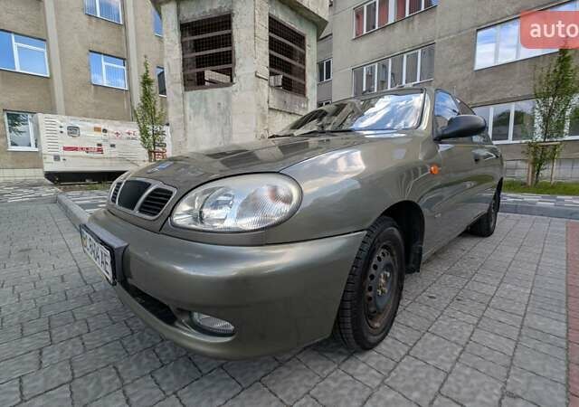 Зеленый Дэу Ланос, объемом двигателя 1.5 л и пробегом 53 тыс. км за 3300 $, фото 3 на Automoto.ua