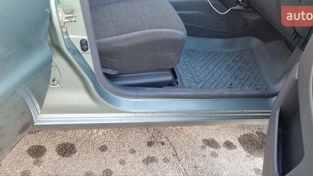 Деу Ланос 2005 у Києві на Automoto.ua Зелений Деу Ланос, об'ємом двигуна 0 л та пробігом 73 тис. км за 2500 $, фото 11 на Automoto.ua