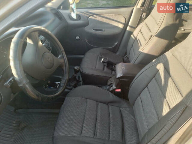 Зелений Деу Ланос, об'ємом двигуна 1.5 л та пробігом 150 тис. км за 1500 $, фото 2 на Automoto.ua