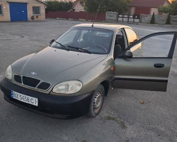 Зеленый Дэу Ланос, объемом двигателя 1.3 л и пробегом 200 тыс. км за 2300 $, фото 1 на Automoto.ua