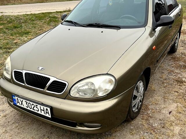 Деу Ланос 2005 у Червоноград на Automoto.ua Зелений Деу Ланос, об'ємом двигуна 1.5 л та пробігом 181 тис. км за 2400 $, фото 11 на Automoto.ua