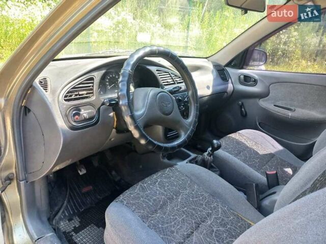Зелений Деу Ланос, об'ємом двигуна 1.3 л та пробігом 215 тис. км за 1500 $, фото 4 на Automoto.ua