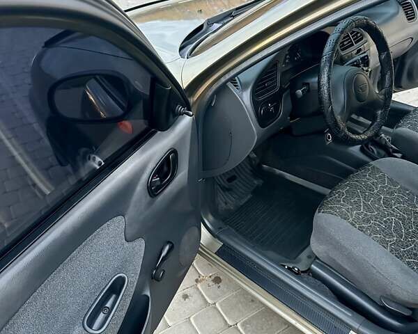 Зелений Деу Ланос, об'ємом двигуна 1.5 л та пробігом 145 тис. км за 2847 $, фото 21 на Automoto.ua