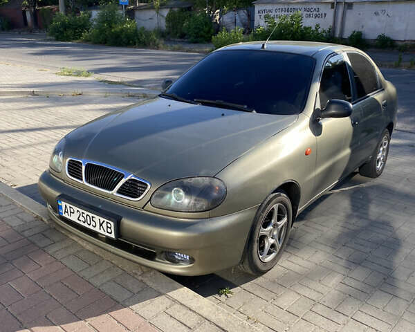 Зеленый Дэу Ланос, объемом двигателя 2 л и пробегом 250 тыс. км за 3500 $, фото 1 на Automoto.ua