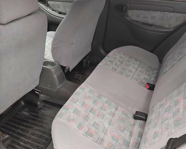 Зеленый Дэу Ланос, объемом двигателя 1.6 л и пробегом 165 тыс. км за 2700 $, фото 4 на Automoto.ua