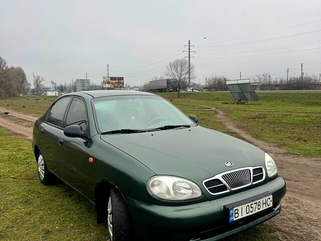 Зеленый Дэу Ланос, объемом двигателя 1.5 л и пробегом 240 тыс. км за 2850 $, фото 4 на Automoto.ua