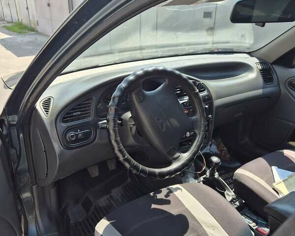 Зелений Деу Ланос, об'ємом двигуна 1.5 л та пробігом 270 тис. км за 2150 $, фото 1 на Automoto.ua