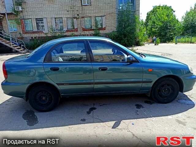 Дэу Ланос 2005 в Славянске на Automoto.ua Зеленый Дэу Ланос, объемом двигателя 1.5 л и пробегом 206 тыс. км за 1900 $, фото 3 на Automoto.ua
