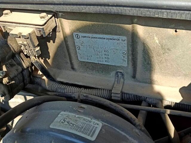 Зеленый Дэу Ланос, объемом двигателя 1.5 л и пробегом 250 тыс. км за 2200 $, фото 3 на Automoto.ua