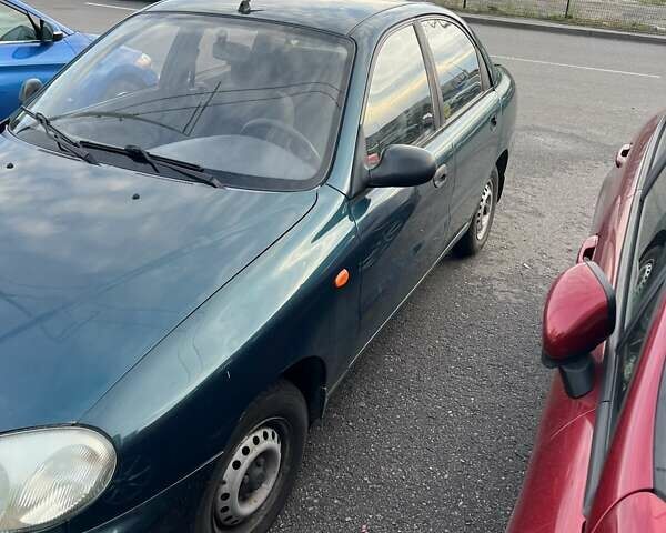 Зеленый Дэу Ланос, объемом двигателя 1.35 л и пробегом 40 тыс. км за 2629 $, фото 2 на Automoto.ua