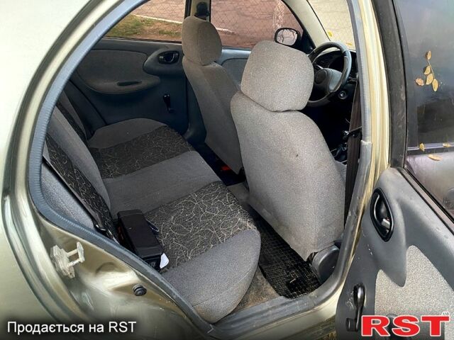 Зелений Деу Ланос, об'ємом двигуна 1.5 л та пробігом 0 тис. км за 1700 $, фото 6 на Automoto.ua