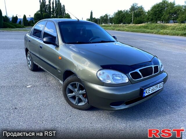 Дэу Ланос 2005 в Новомосковске на Automoto.ua Зеленый Дэу Ланос, объемом двигателя 1.5 л и пробегом 116 тыс. км за 2999 $, фото 6 на Automoto.ua