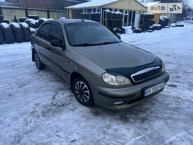 Зелений Деу Ланос, об'ємом двигуна 1.5 л та пробігом 303 тис. км за 1750 $, фото 2 на Automoto.ua