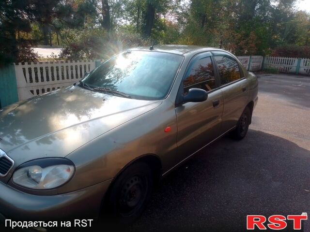 Зелений Деу Ланос, об'ємом двигуна 1.5 л та пробігом 282 тис. км за 3000 $, фото 4 на Automoto.ua