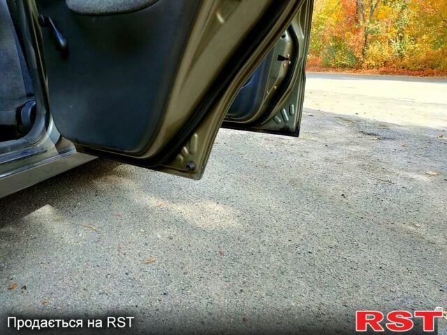 Зелений Деу Ланос, об'ємом двигуна 1.5 л та пробігом 182 тис. км за 2800 $, фото 2 на Automoto.ua