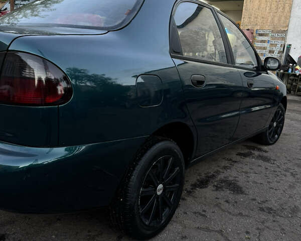 Зеленый Дэу Ланос, объемом двигателя 1.5 л и пробегом 220 тыс. км за 3100 $, фото 2 на Automoto.ua