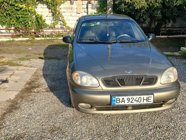 Зеленый Дэу Ланос, объемом двигателя 1.5 л и пробегом 170 тыс. км за 3300 $, фото 7 на Automoto.ua