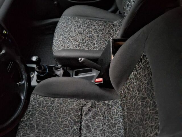 Зеленый Дэу Ланос, объемом двигателя 1.5 л и пробегом 253 тыс. км за 2100 $, фото 6 на Automoto.ua