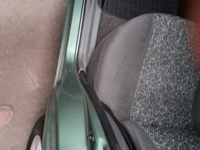 Зеленый Дэу Ланос, объемом двигателя 1.5 л и пробегом 253 тыс. км за 2100 $, фото 3 на Automoto.ua