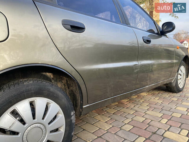 Зелений Деу Ланос, об'ємом двигуна 1.5 л та пробігом 190 тис. км за 1900 $, фото 5 на Automoto.ua