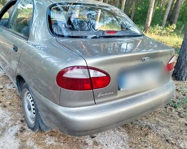 Дэу Ланос 2006 в Царичанке на Automoto.ua Зеленый Дэу Ланос, объемом двигателя 1.5 л и пробегом 155 тыс. км за 3300 $, фото 2 на Automoto.ua