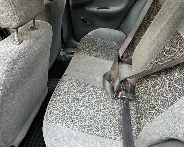 Зеленый Дэу Ланос, объемом двигателя 1.5 л и пробегом 220 тыс. км за 2900 $, фото 9 на Automoto.ua