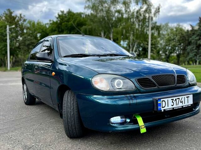 Зеленый Дэу Ланос, объемом двигателя 1.5 л и пробегом 200 тыс. км за 3000 $, фото 1 на Automoto.ua