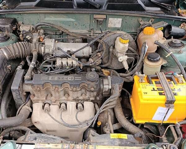 Зелений Деу Ланос, об'ємом двигуна 1.5 л та пробігом 396 тис. км за 2130 $, фото 1 на Automoto.ua