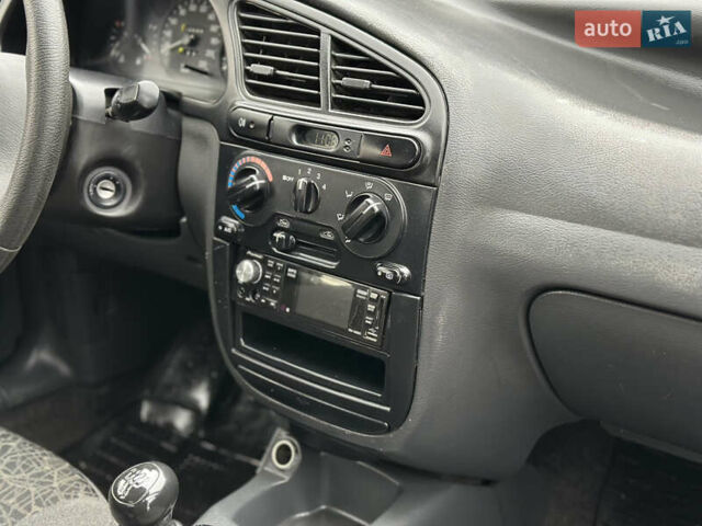 Зеленый Дэу Ланос, объемом двигателя 1.5 л и пробегом 136 тыс. км за 1850 $, фото 59 на Automoto.ua