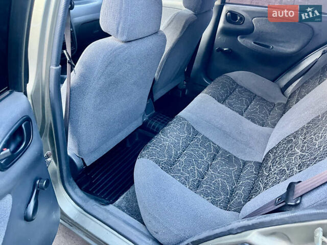 Зелений Деу Ланос, об'ємом двигуна 1.5 л та пробігом 240 тис. км за 2800 $, фото 12 на Automoto.ua