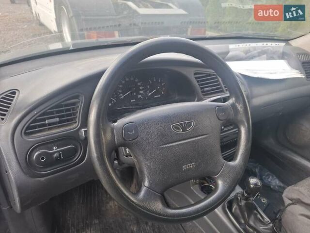 Зеленый Дэу Ланос, объемом двигателя 0 л и пробегом 170 тыс. км за 999 $, фото 1 на Automoto.ua