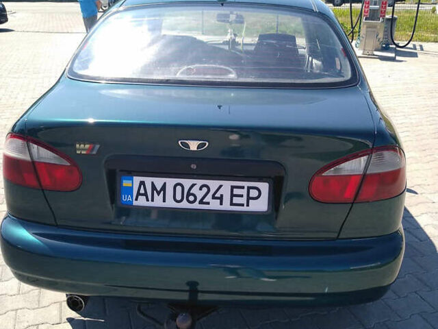 Зеленый Дэу Ланос, объемом двигателя 1.5 л и пробегом 254 тыс. км за 3200 $, фото 3 на Automoto.ua