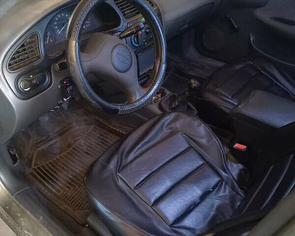 Зелений Деу Ланос, об'ємом двигуна 0 л та пробігом 236 тис. км за 1424 $, фото 7 на Automoto.ua